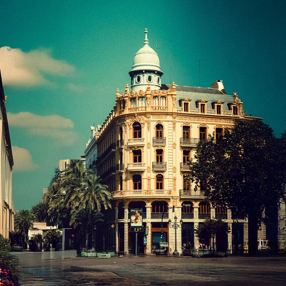 Cinematic Luts & Lightroom presets by AAA Presets